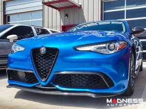 Alfa Romeo Giulia Front Canards - Carbon Fiber - V2 - Feroce Carbon - Sport/ Ti/ Veloce